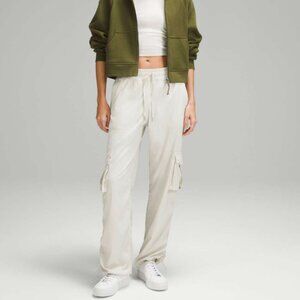 Lululemon Dance Studio Relaxed-Fit Mid-Rise Cargo Pant in Bone